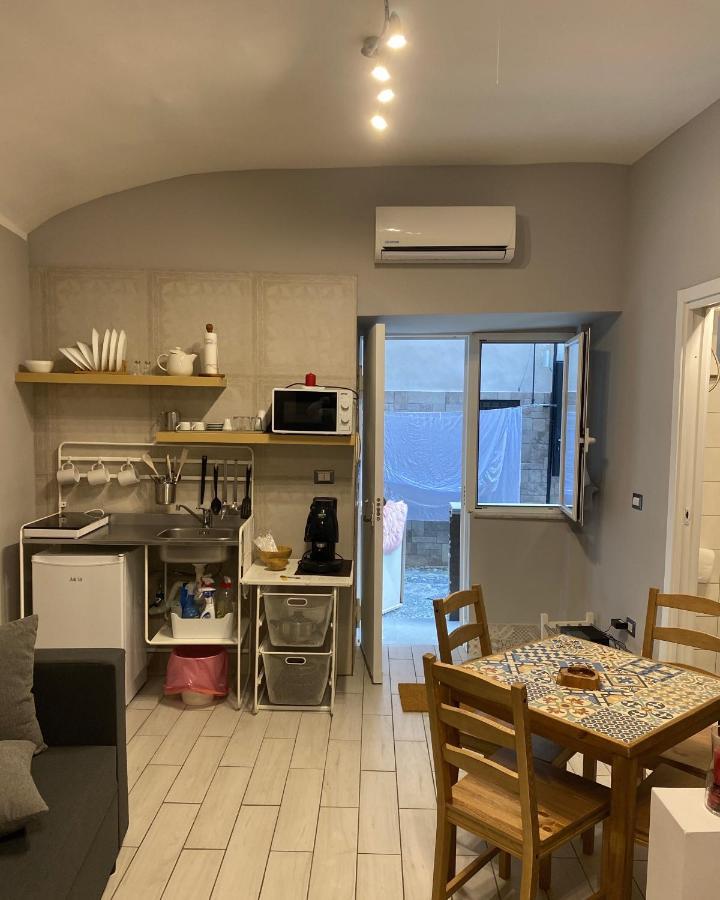 Apartament Ropelli Santa Chiara Neapol Zewnętrze zdjęcie